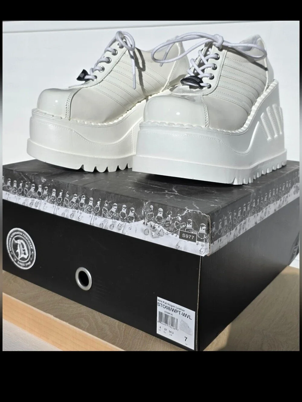 Demonia Size 7 White Platform Lace-Up Women's Shoes NWT